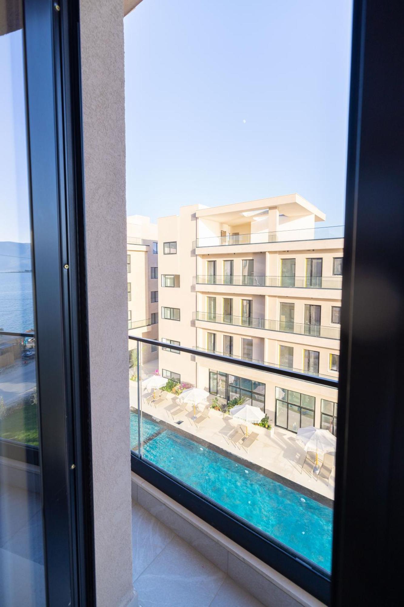 Tris3 Hotel Radhime Exterior photo